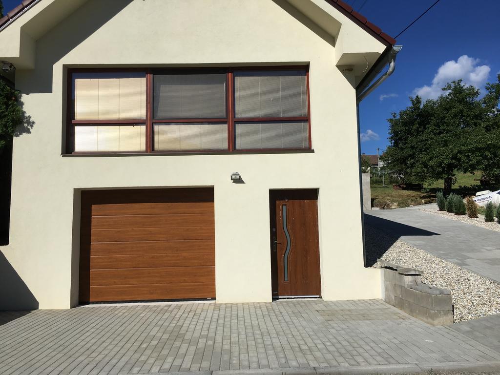 Grand Spa Holiday Home Sklené Teplice Exterior foto